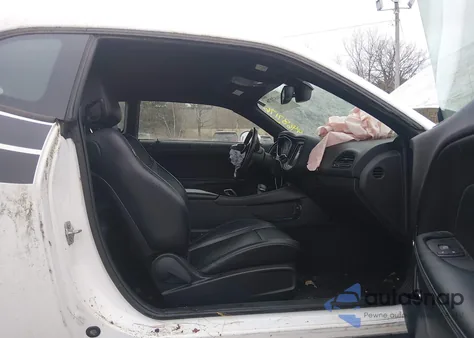 2015 Dodge Challenger Sxt Plus из США, поврежденный, VIN 2C3CDZBG7FH714264